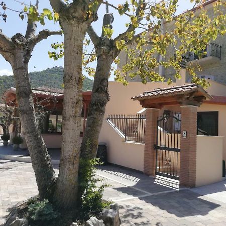 B&B La Taverna Campodimele Екстериор снимка